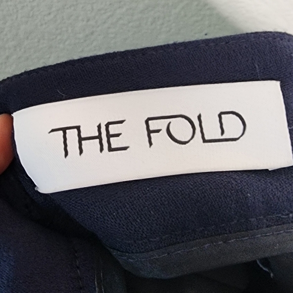 The Fold Navy Clever Crepe Slim-Leg Trousers - Picture 5 of 6